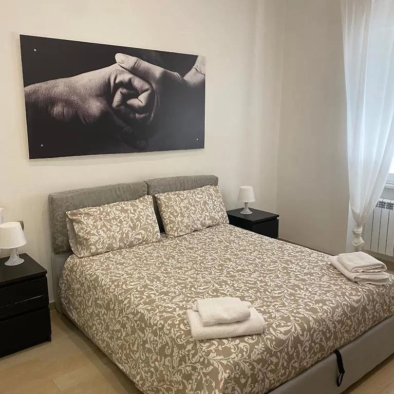 Casa Vacanza Pucchiell Apartment Naples