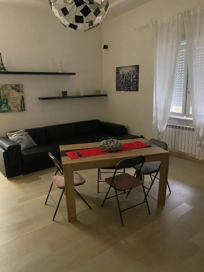 Casa Vacanza Pucchiell Apartment Naples