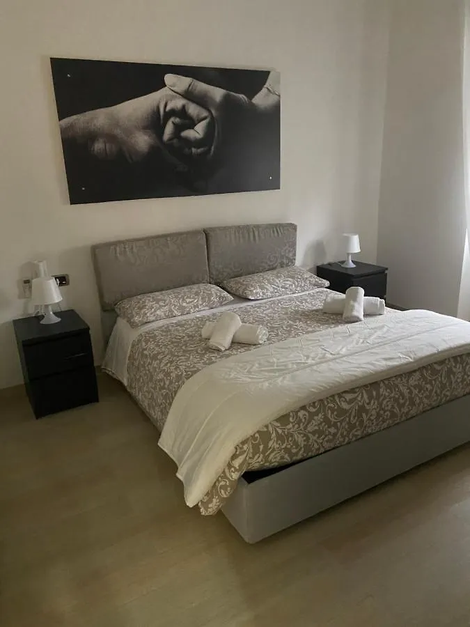 Casa Vacanza Pucchiell Apartment Naples